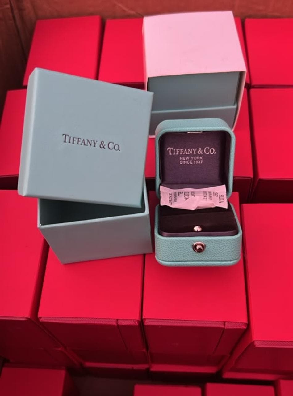 Authentic Tiffany & Co. Engagement Ring Box + Tiffany & Co. Shopping bag