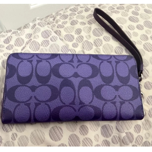 NEW COACH Long Round Zip Wallet with Strap Purple Signature C4452 outlet US