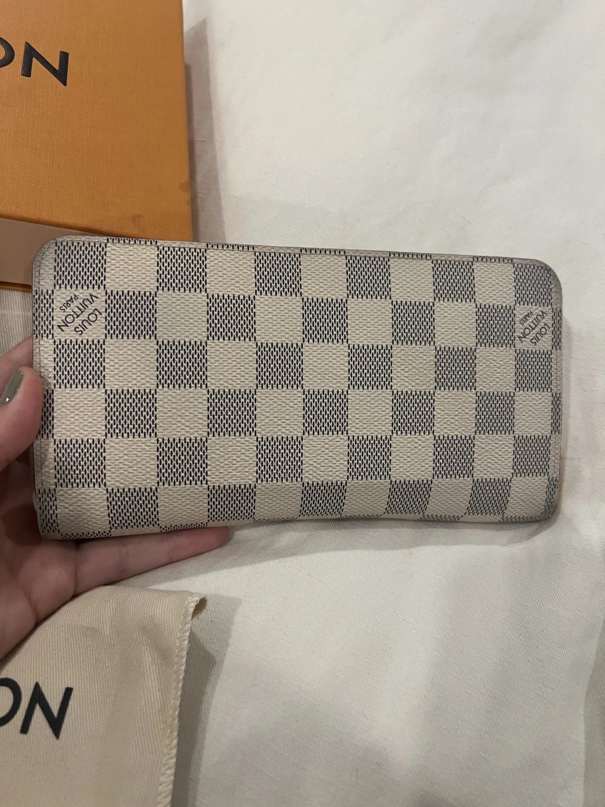 Louis Vuitton Damier Azur Zippy Zip Around Long Wallet Purse