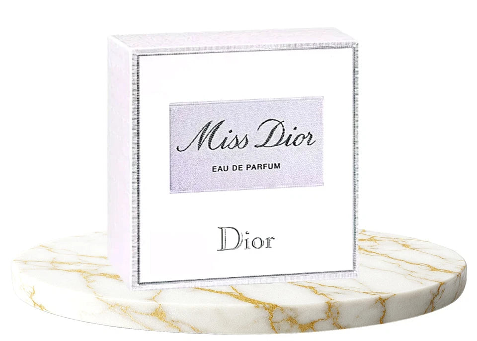 Miss Dior Christian Dior Eau De Parfum Spray 3.4 oz 100 mL New in Box Sealed